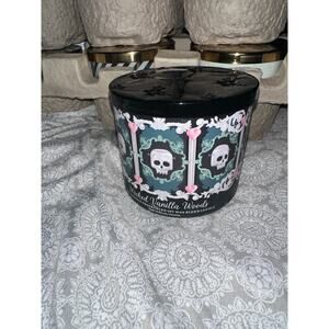 Bath & Body Works Wicked Vanilla Woods 3-Wick Candle 14.5 oz